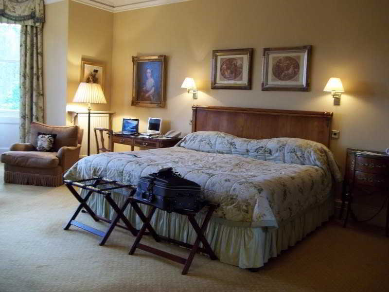 Ben Nevis Guest House ฟอร์ตวิลเลียม ภายนอก รูปภาพ