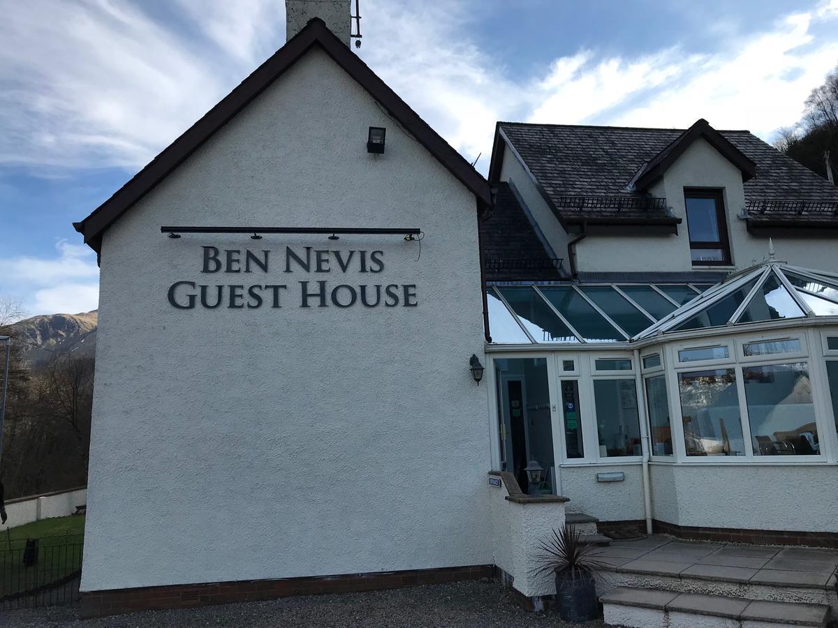 Ben Nevis Guest House ฟอร์ตวิลเลียม ภายนอก รูปภาพ